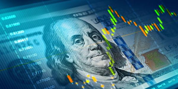 Tech Sell-Off Weighs on Stocks as Investors Await Earnings