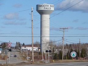 Small Towns Seek New Residents with Business Ventures