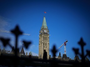 Ottawa Reports $7.3 Billion Fiscal Deficit